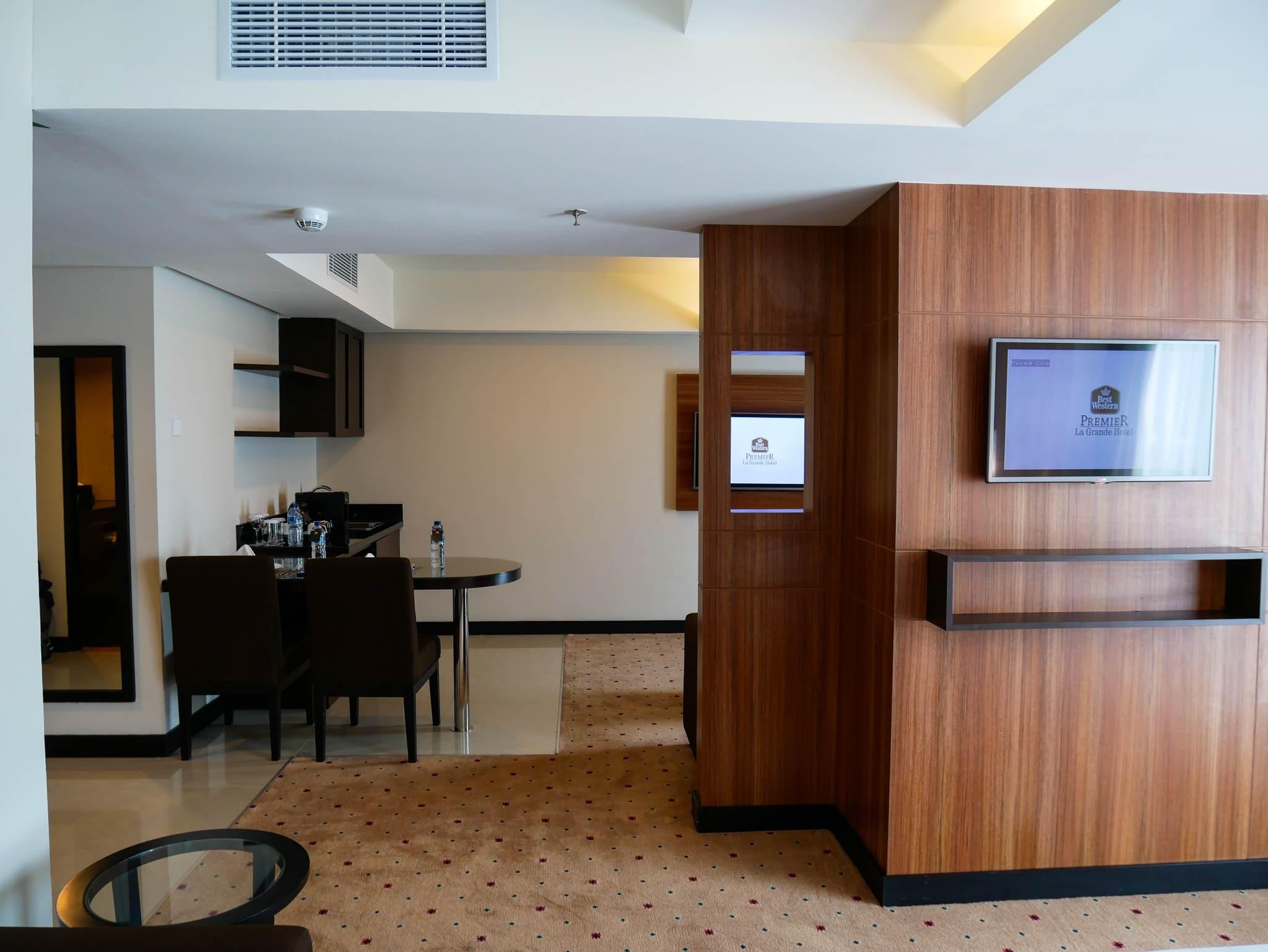Best Western Premier La Grande Бандунг Экстерьер фото