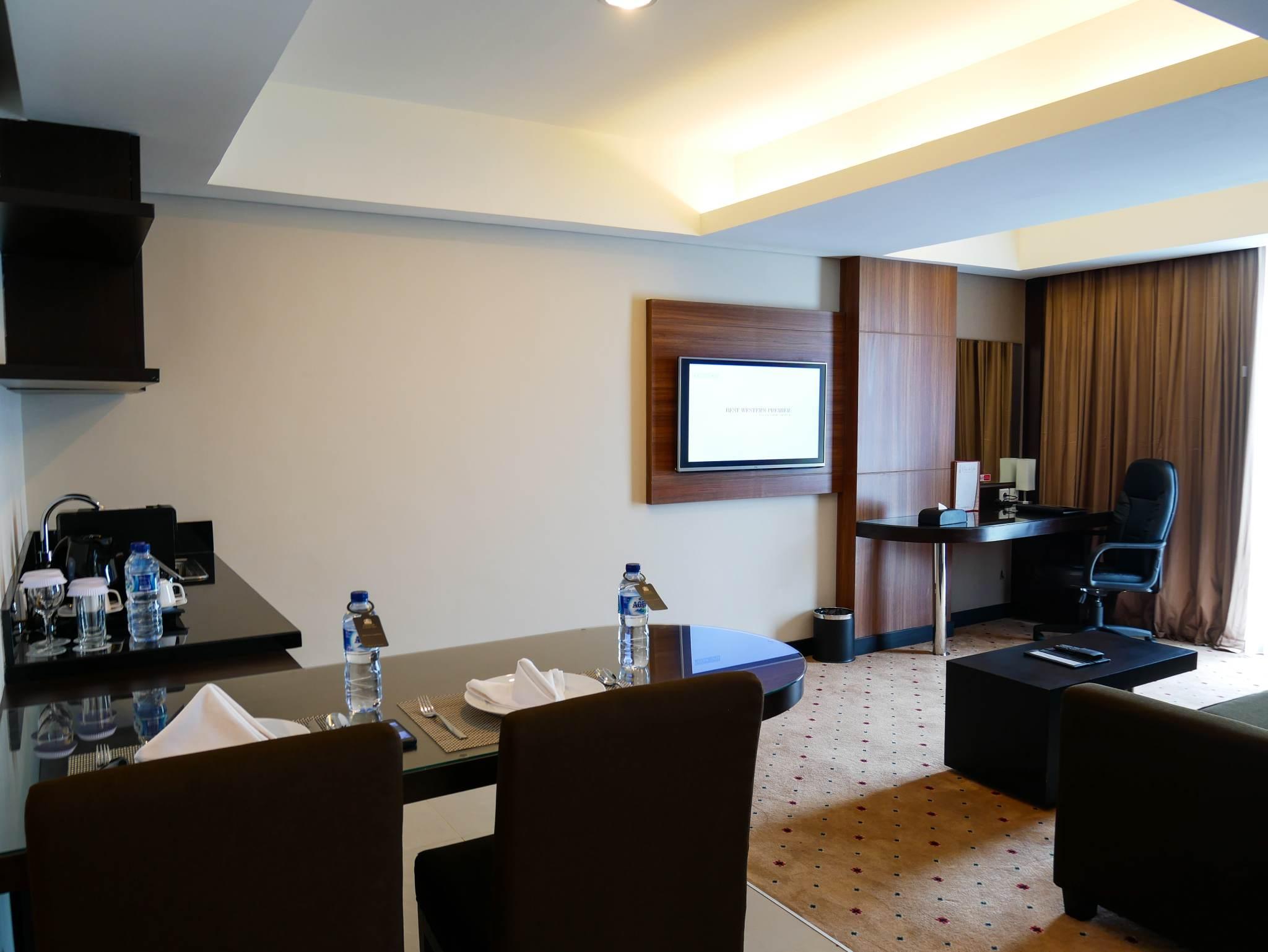 Best Western Premier La Grande Бандунг Экстерьер фото