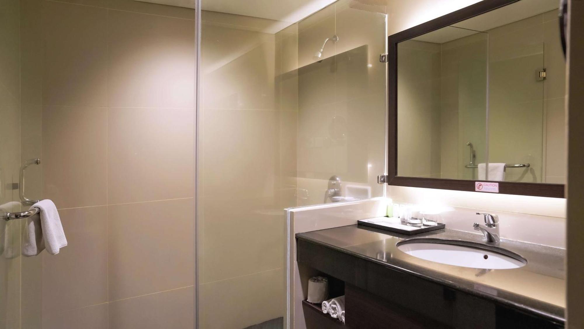 Best Western Premier La Grande Бандунг Экстерьер фото